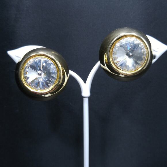 Vintage Clear Crystal Rivoli Clip Earrings, Headlight Rhinestones, 1960s, 1 1/8" - Picture 1 of 10